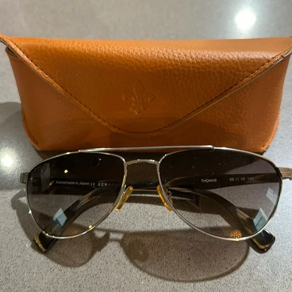 seraphin | Accessories | Seraphin Aviator Sunglasses | Poshmark display picture 3